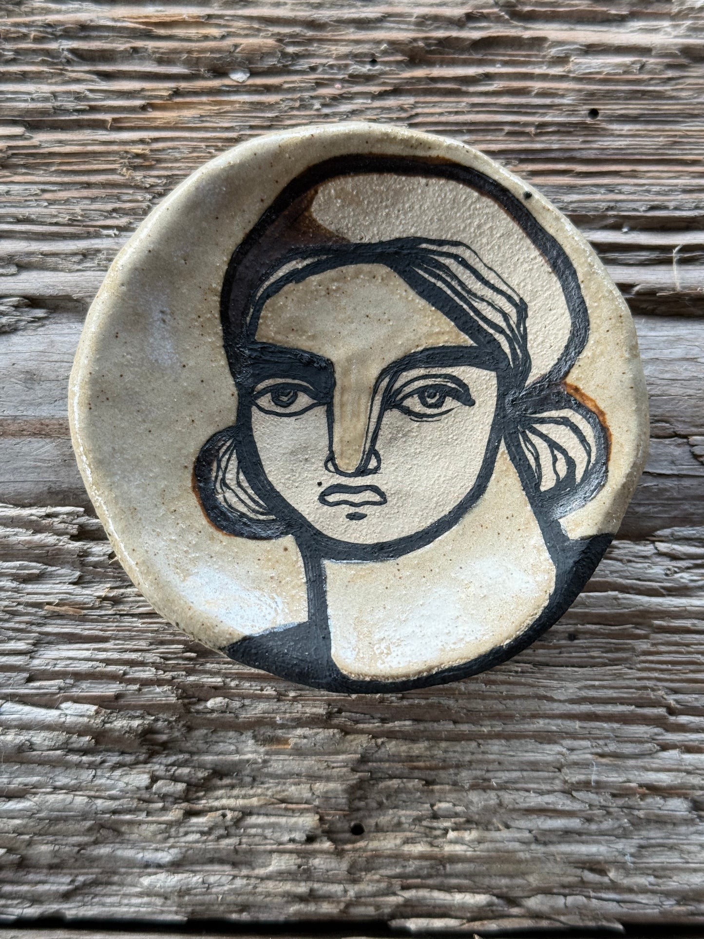 Ceramic mini plate